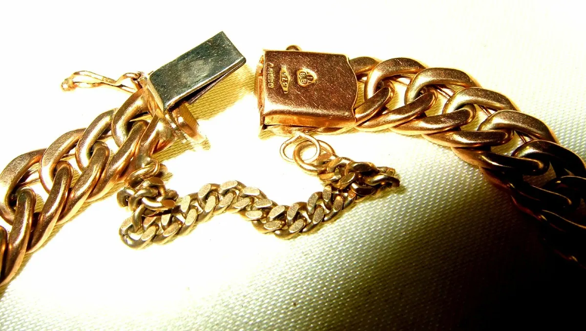 Vintage Hallmarked 9k Gold 'Lace' Link Bracelet - Image 4