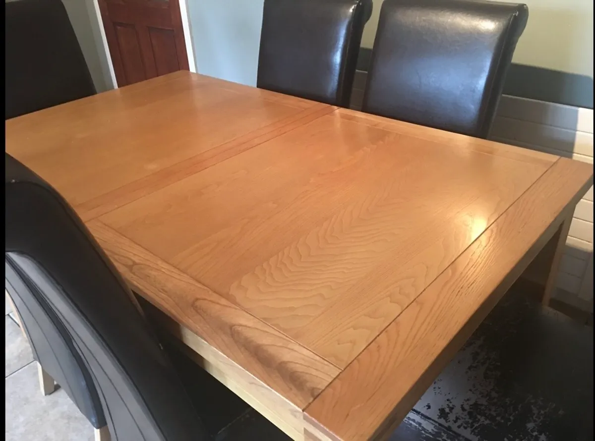 Kitchen dining Table - Image 3