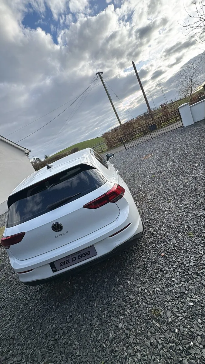 Volkswagen Golf - Image 1