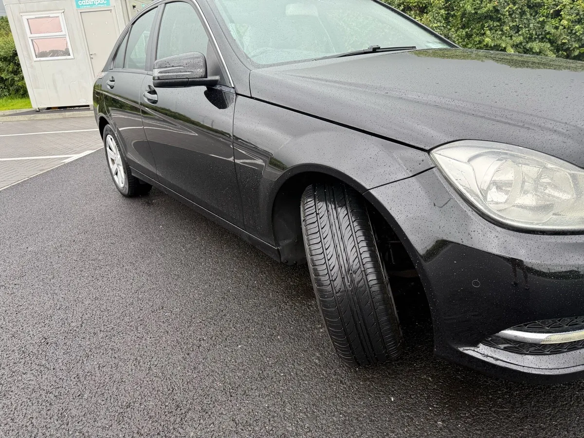 Mercedes C class Automatic - Image 2