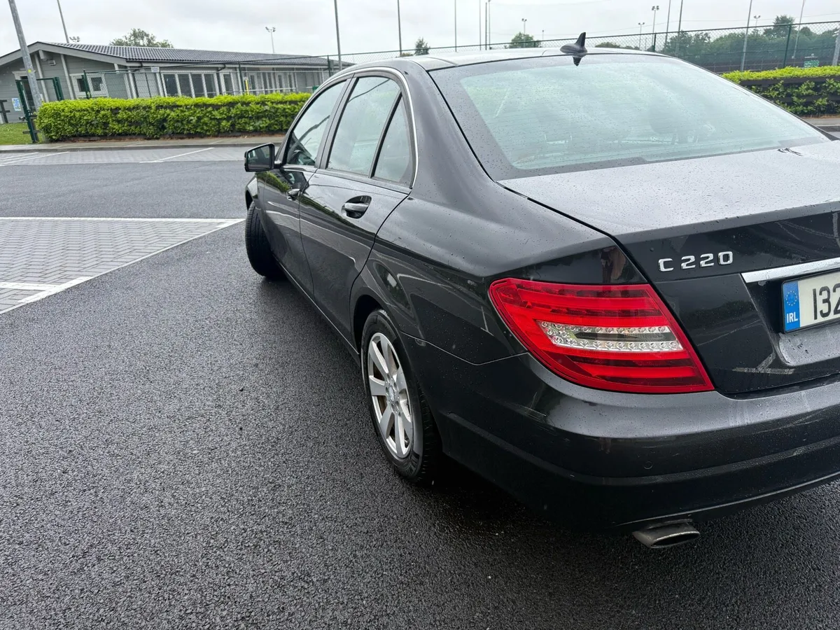 Mercedes C class Automatic - Image 3