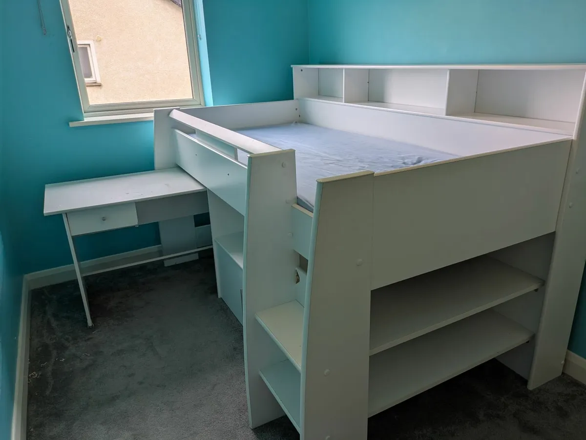 Mid sleeper single bed - Image 1