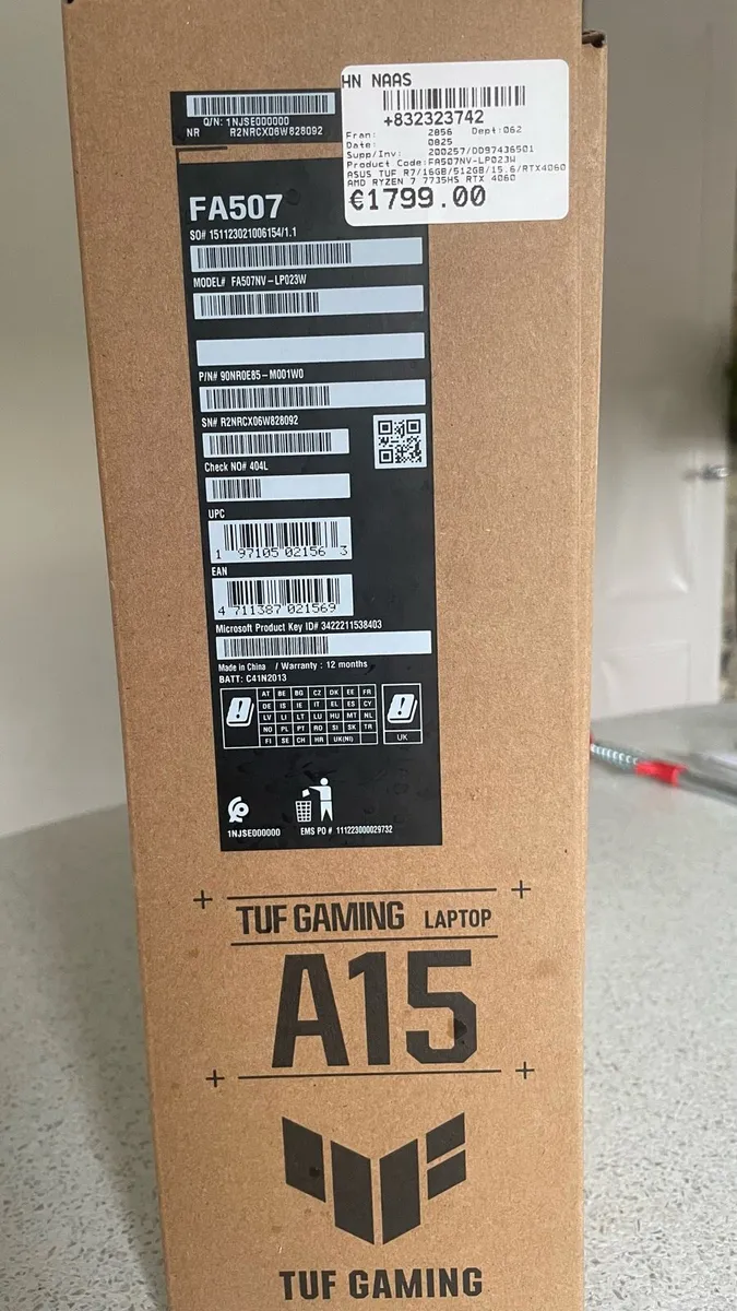 ASUS R7 Laptop - Image 2