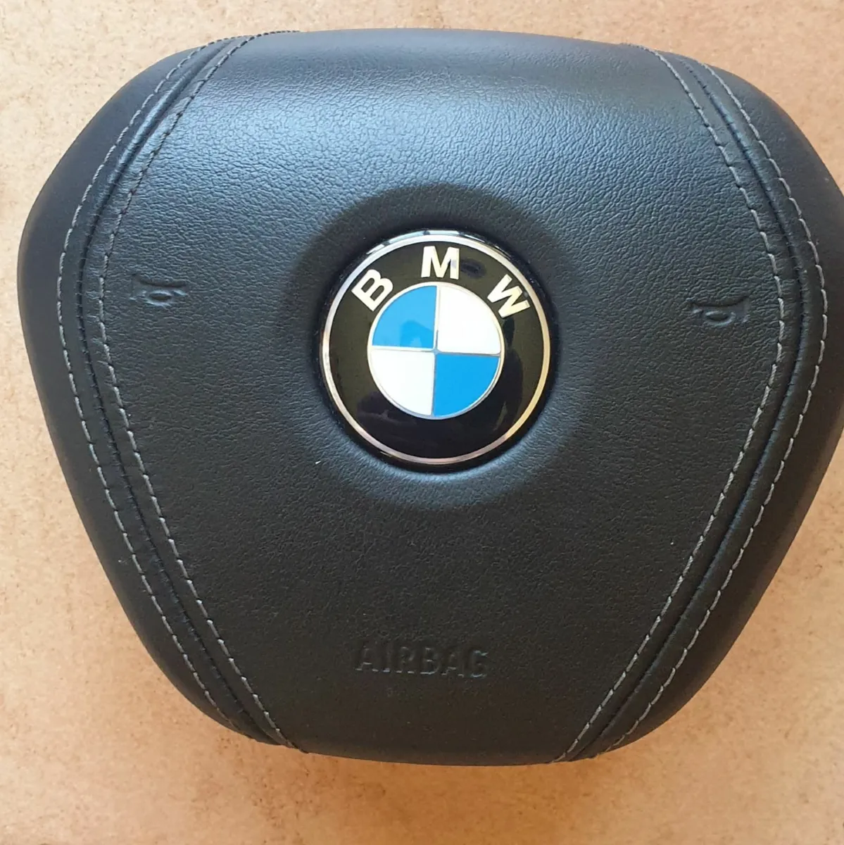 Bmw 5 series G30 airbag - Image 1