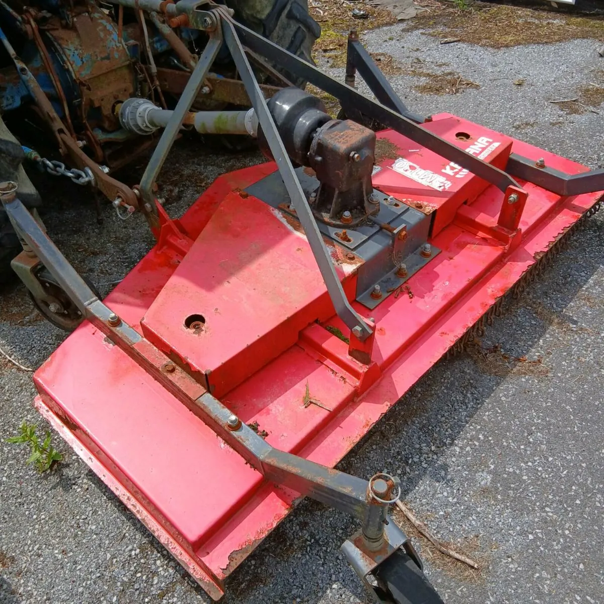 Finish lawnmower