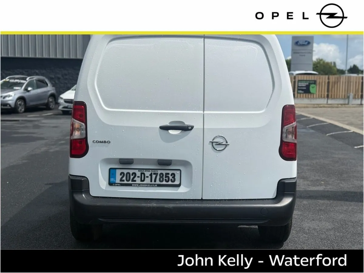 Opel Combo 1.5 Turbo D 100PS - Image 4