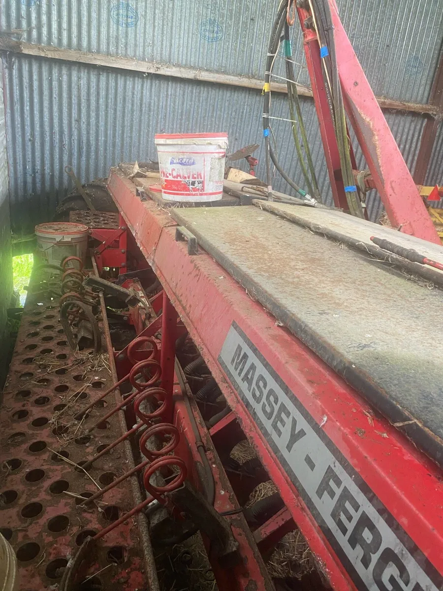 Massey Ferguson 400 - Image 4