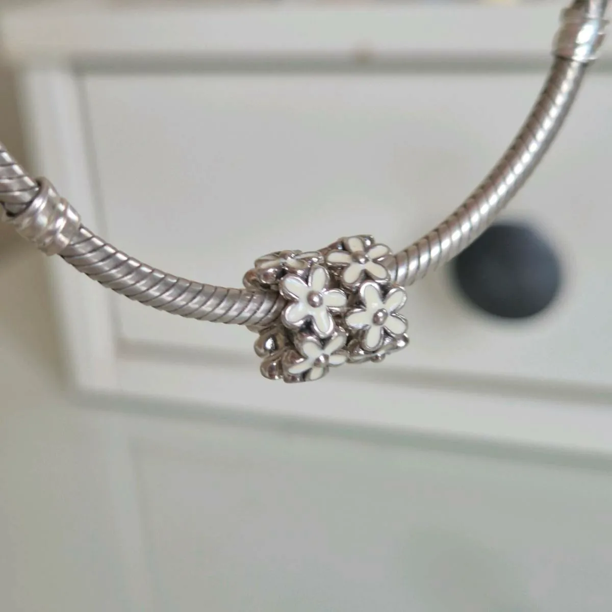 Pandora separately charm daisy flower enamel - Image 2