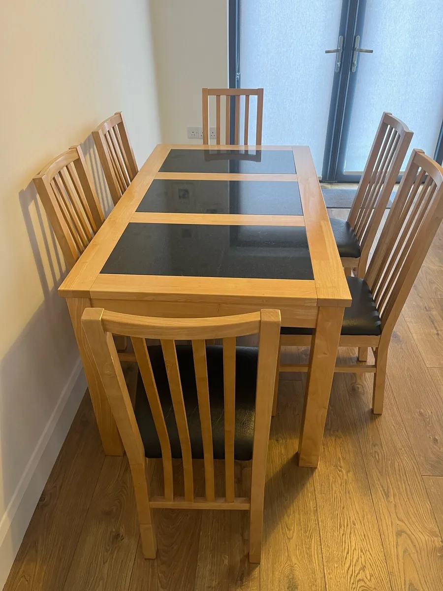Dining table & chairs - Image 1