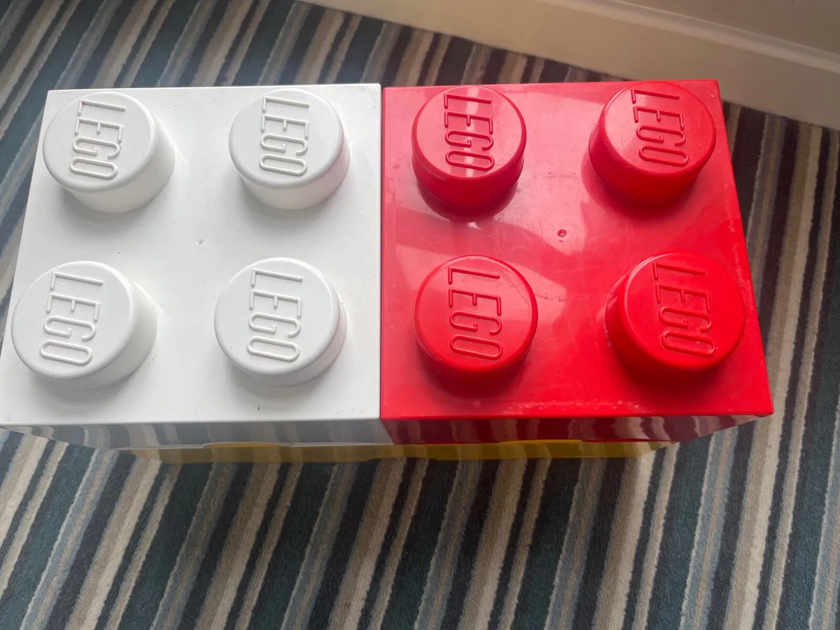 Lego - Image 1