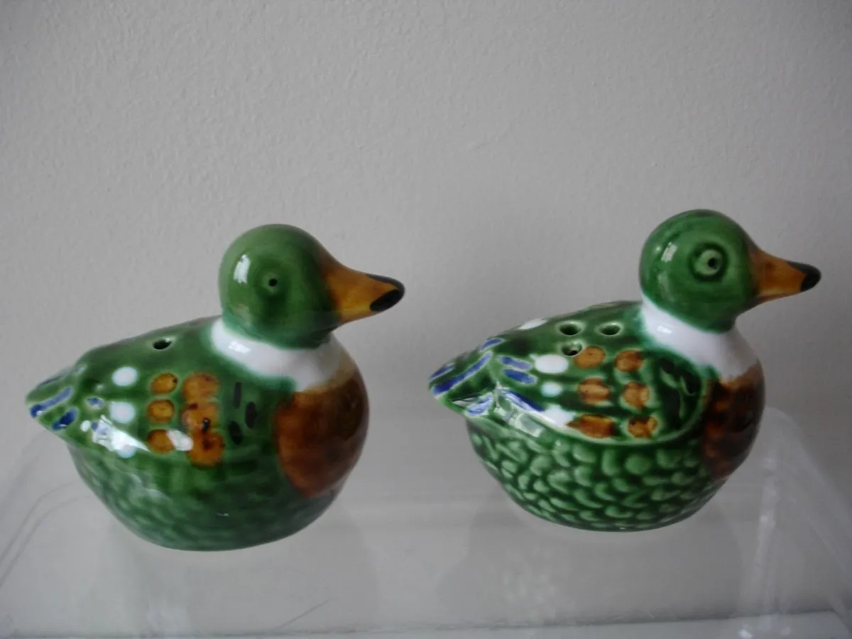 Colourful Mallard  Ceramic Ducks Salt/Pepper - Image 2