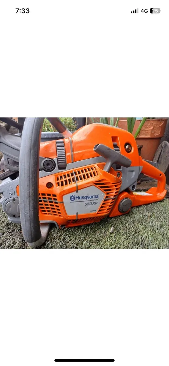 Selection of chainsaws - Image 2