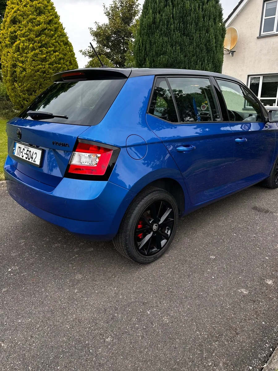 Skoda Fabia 1.2 petrol 2017 - Image 3