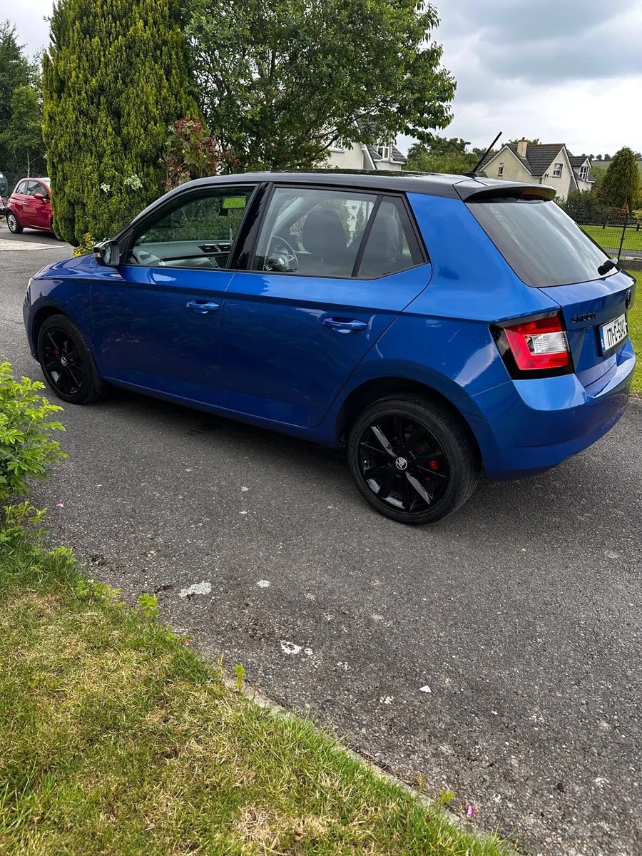 Skoda Fabia 1.2 petrol 2017 - Image 4