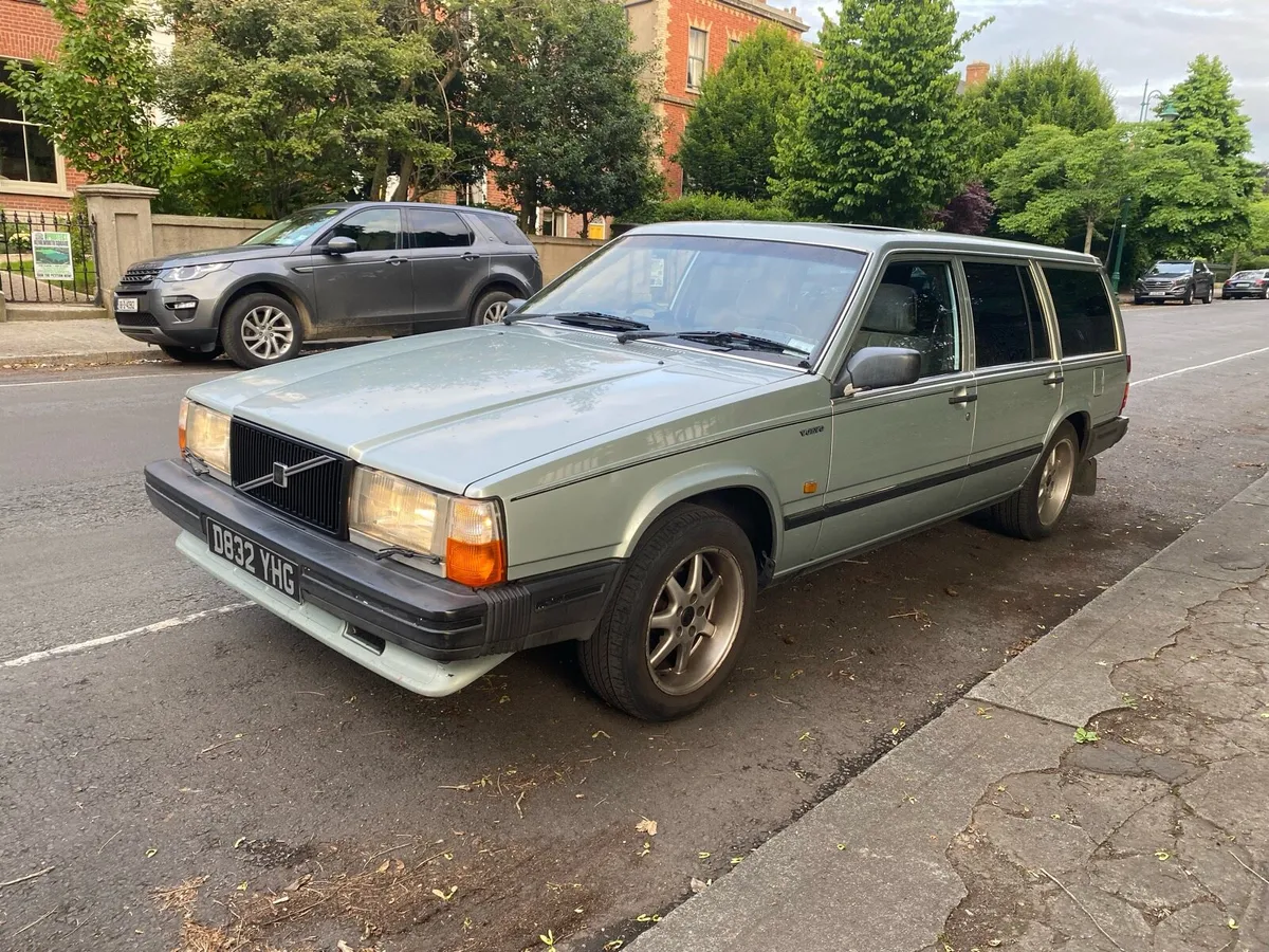 Volvo 740 - Image 2