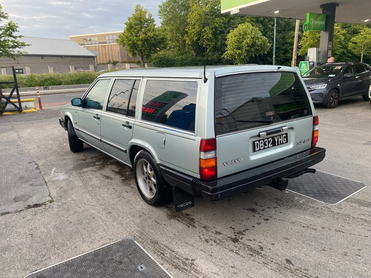 Volvo 740 - Image 4