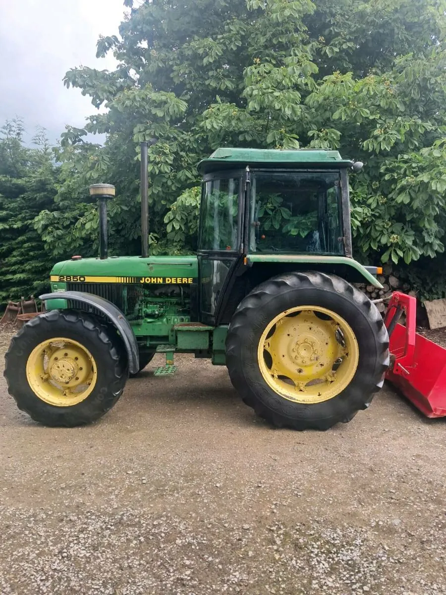 John Deere 2850 - Image 2
