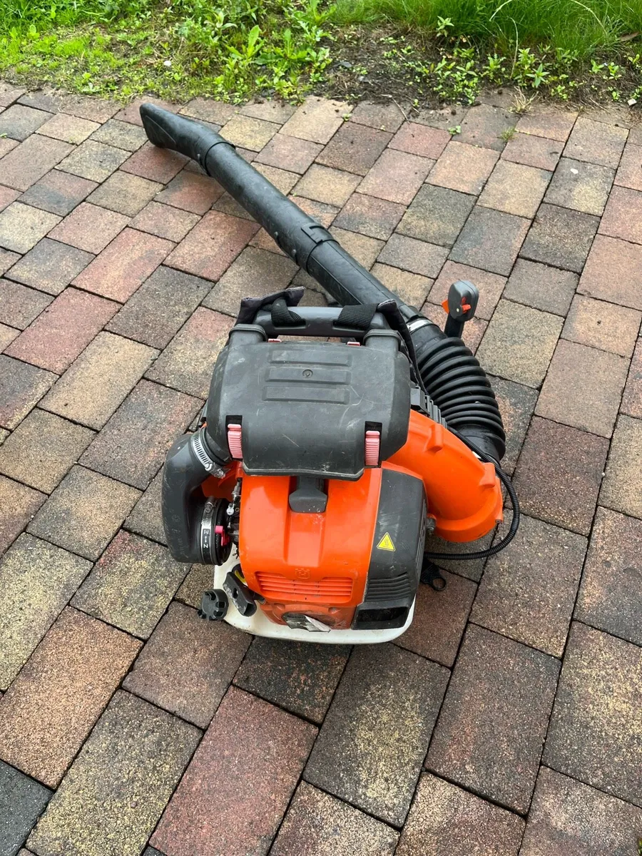 Husqvarna leaf blower - Image 3