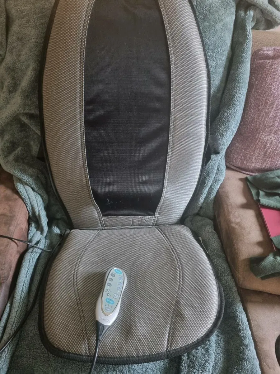 Massage chair Homedics. - Image 1
