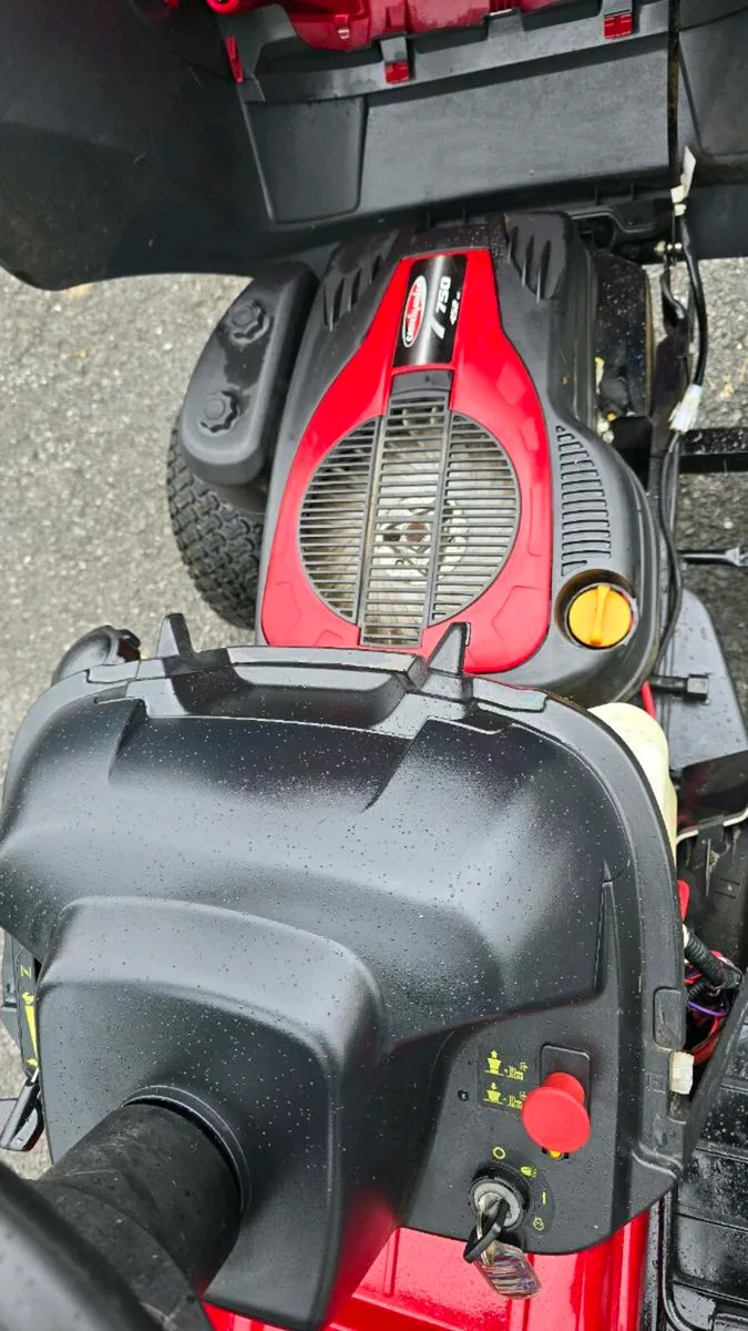 AS NEW 15hp CASTELGARDEN - Image 4