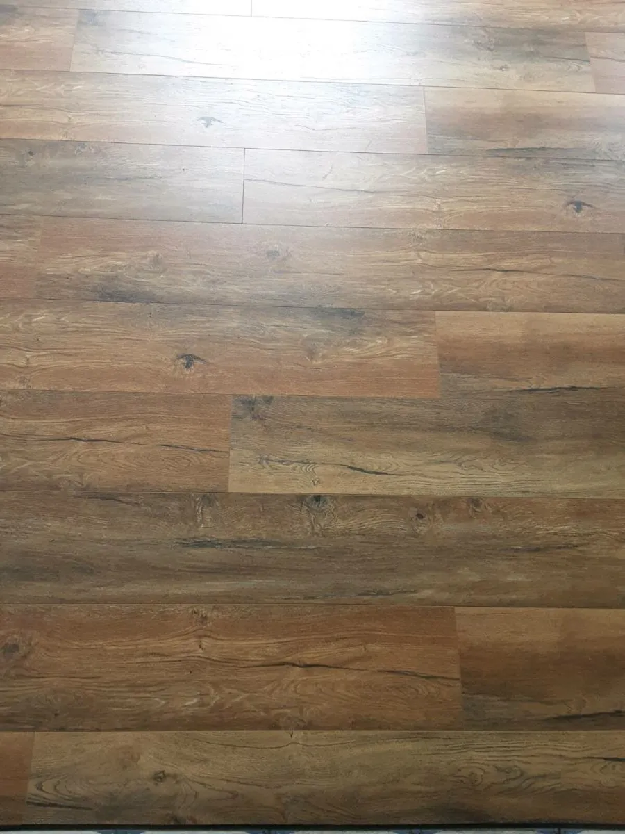 5G 12mm laminate flooring  10sq Meters - Image 2