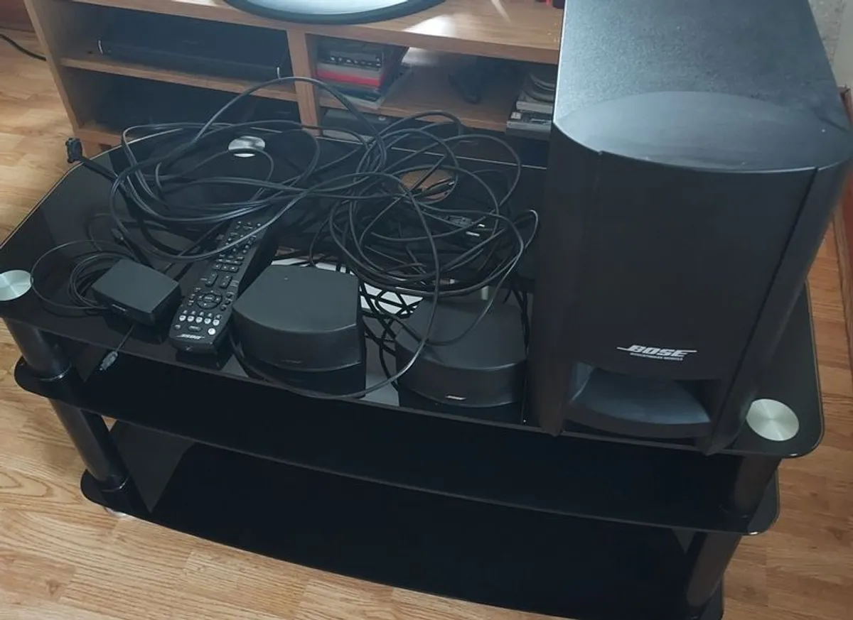 Bose Cinemate GS Series 2 Home Entertainment System - Image 2