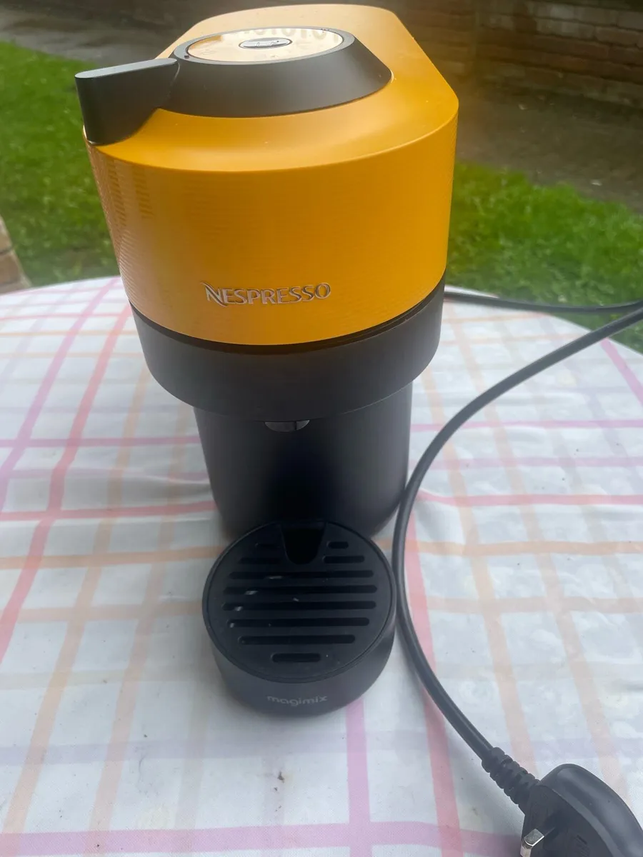 Nespresso coffee machine - Image 3