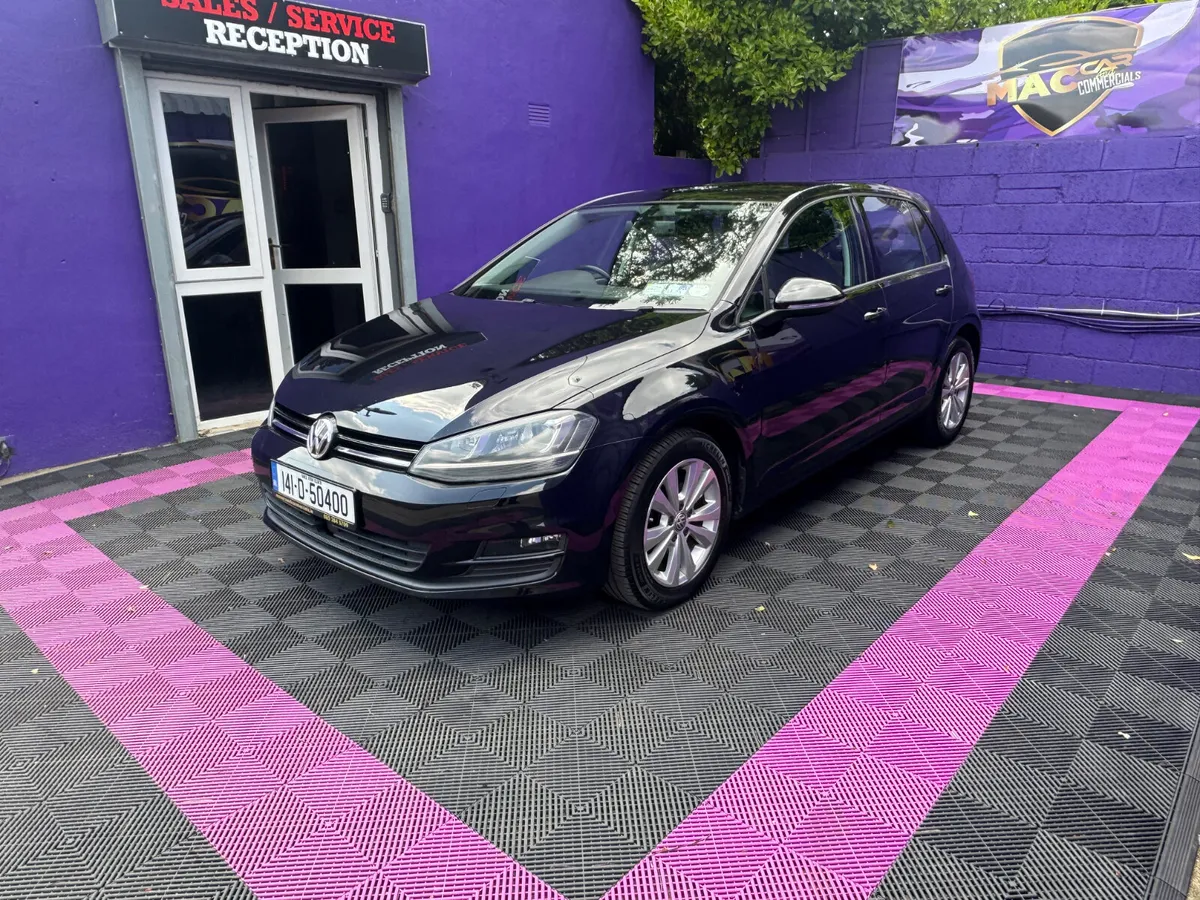 Volkswagen Golf 2014 automatic - Image 3