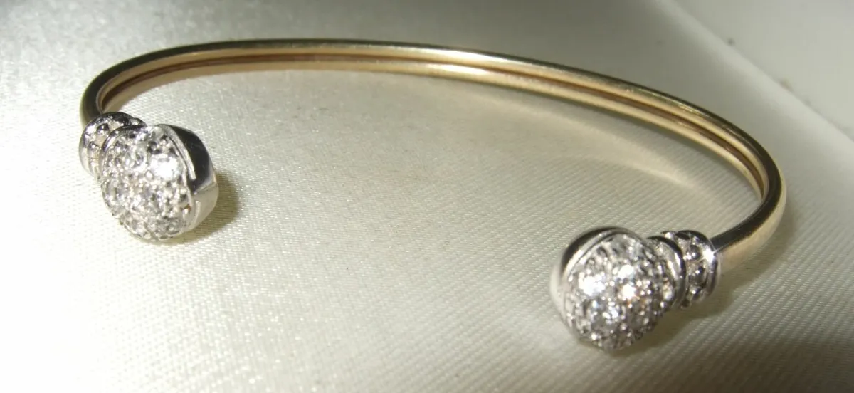 Vintage Childs 9k Hallmarked Gemset Torque Bangle - Image 1