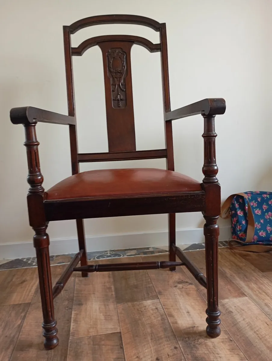 Hall or sitting room chair - Image 4