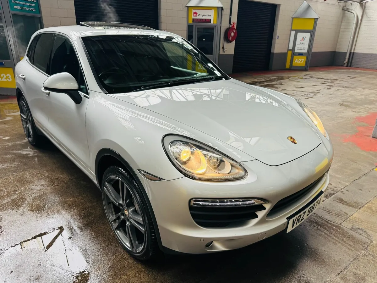 Porsche Cayenne 4.8 S V8 - 1 Owner Stunning NI - Image 1