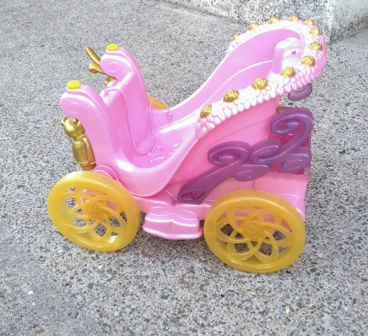 Zapf Creation Kids Pink Carriage (no Horse) Used - Image 2