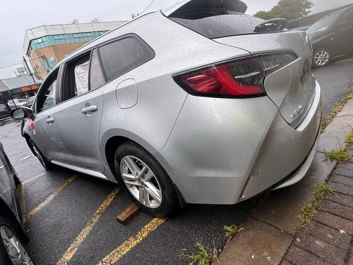 Toyota Corolla 2020 hybrid parts only - Image 2