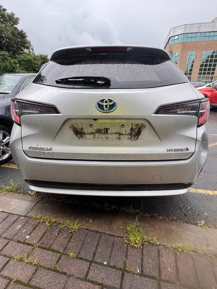 Toyota Corolla 2020 hybrid parts only - Image 3