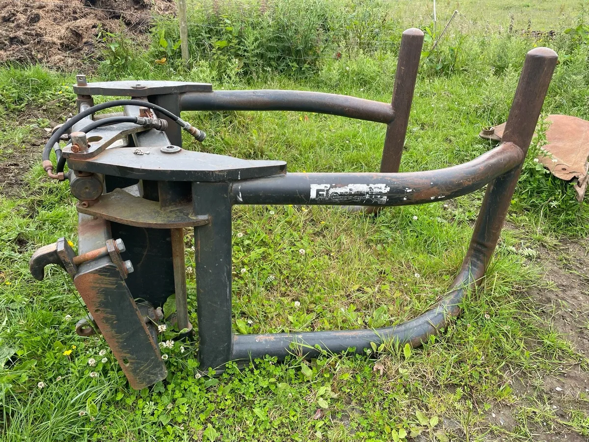 Quicke Flexigrip Bale Handler - Image 1