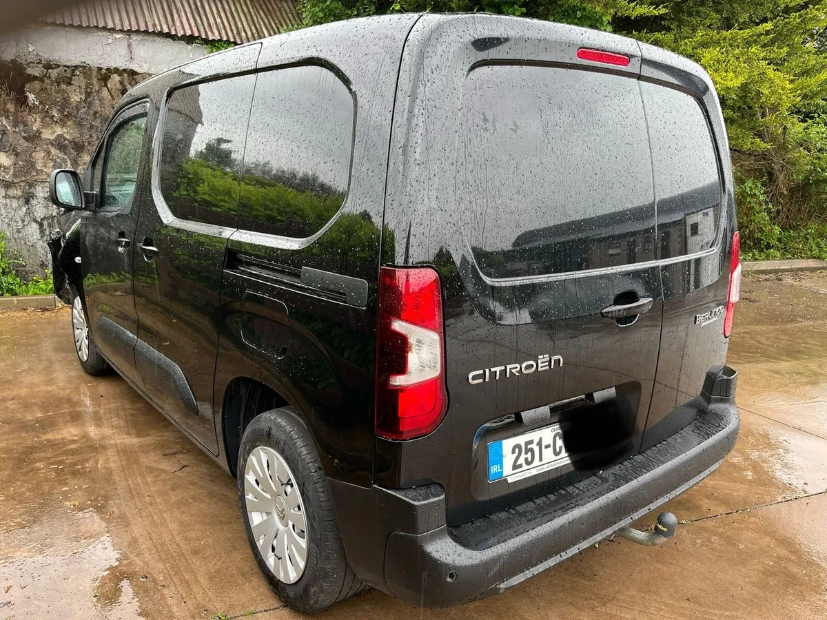 25 Citroen Berlingo - Image 2