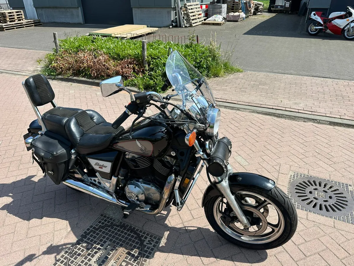 HONDA SHADOW 1100 - Image 3