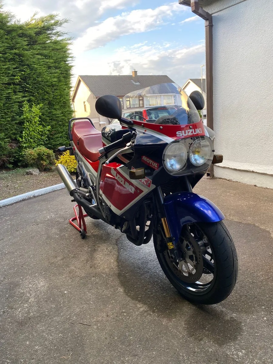 Suzuki GSXR 750 - Image 1