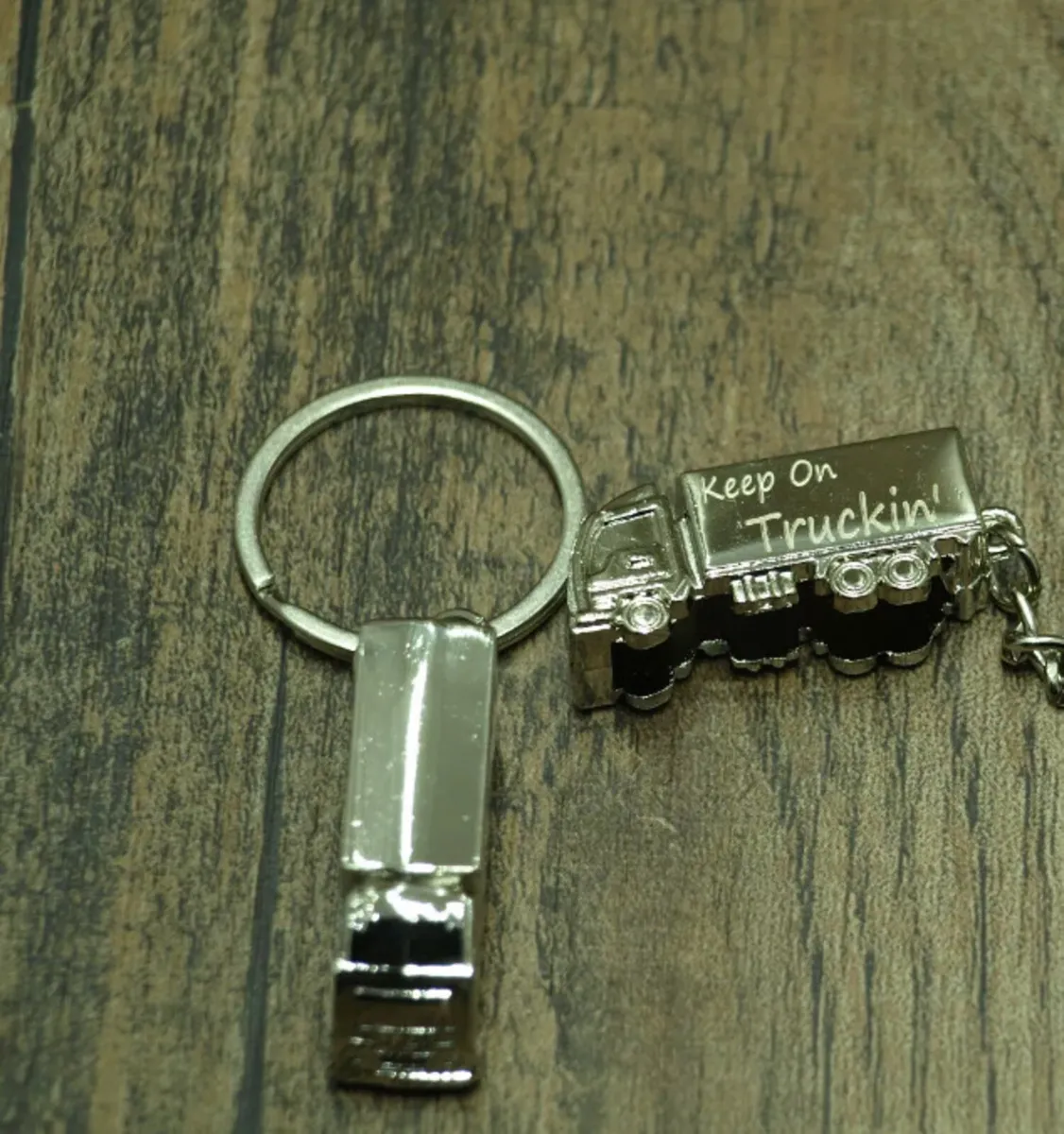 Personalised Metal Truck Lorry Car Keyring - Image 1