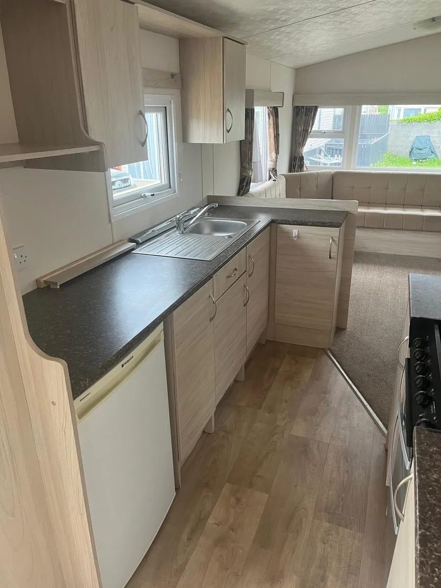 Mobile Home for Sale on site in Courtown - Image 4