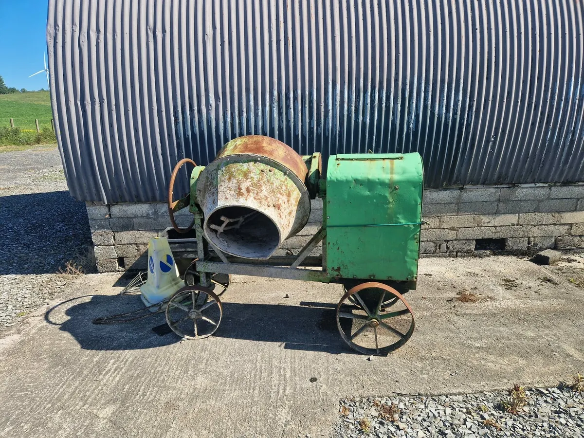 Cement mixer for sale