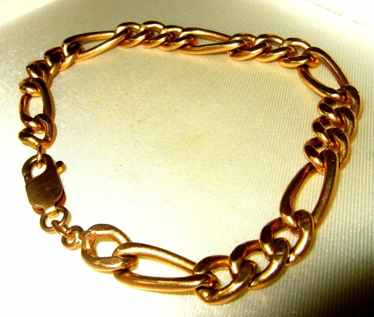 Vintage 9k Gold Hallmarked Bracelet - Image 1