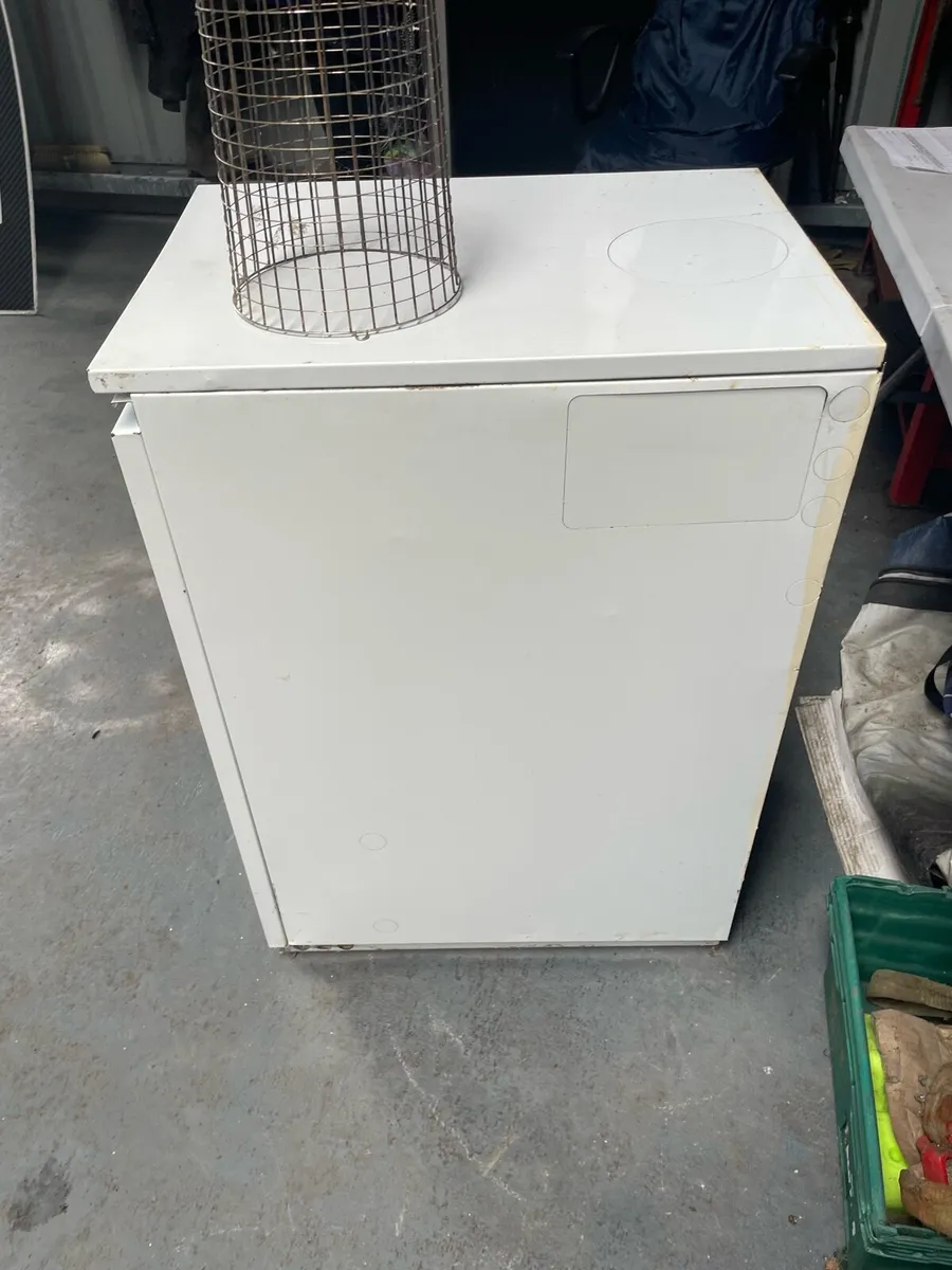 Grant indoor oil boiler - Image 2