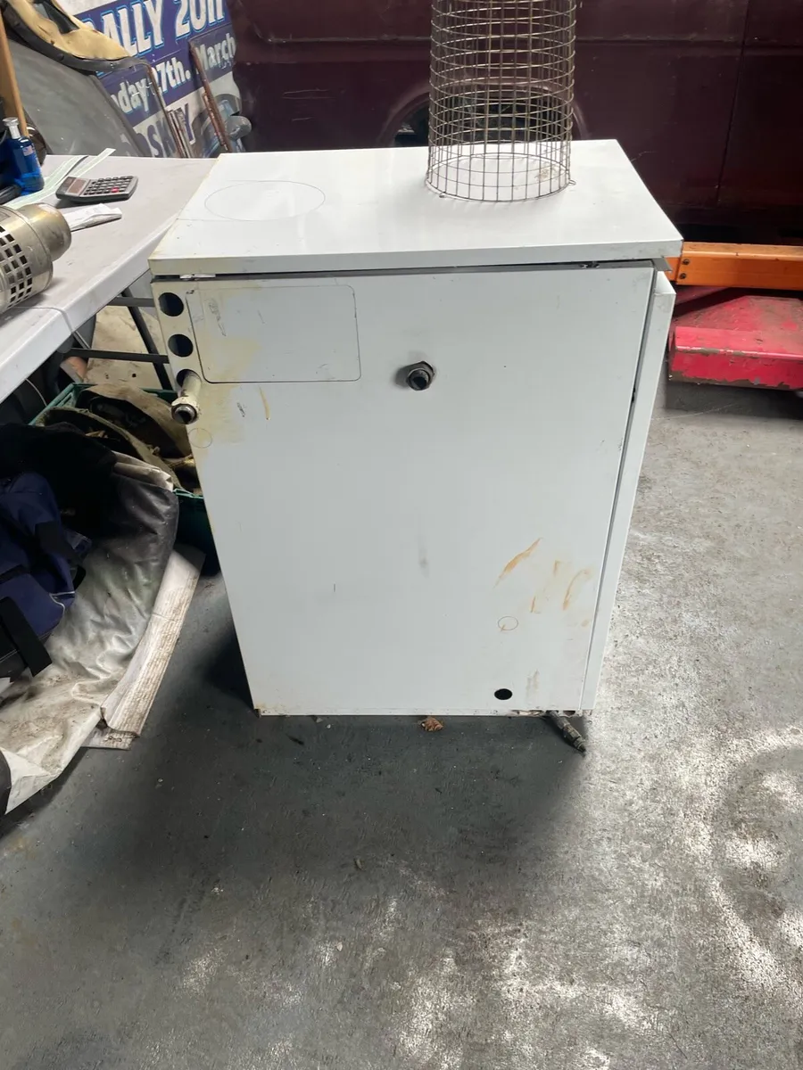 Grant indoor oil boiler - Image 3