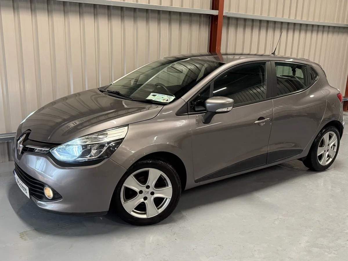 2015 Renault Clio - Low Kilometres - Image 2