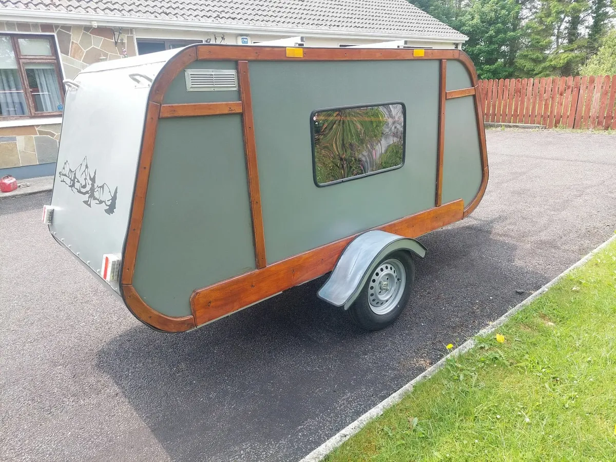 Teardrop  /camping pod - Image 4