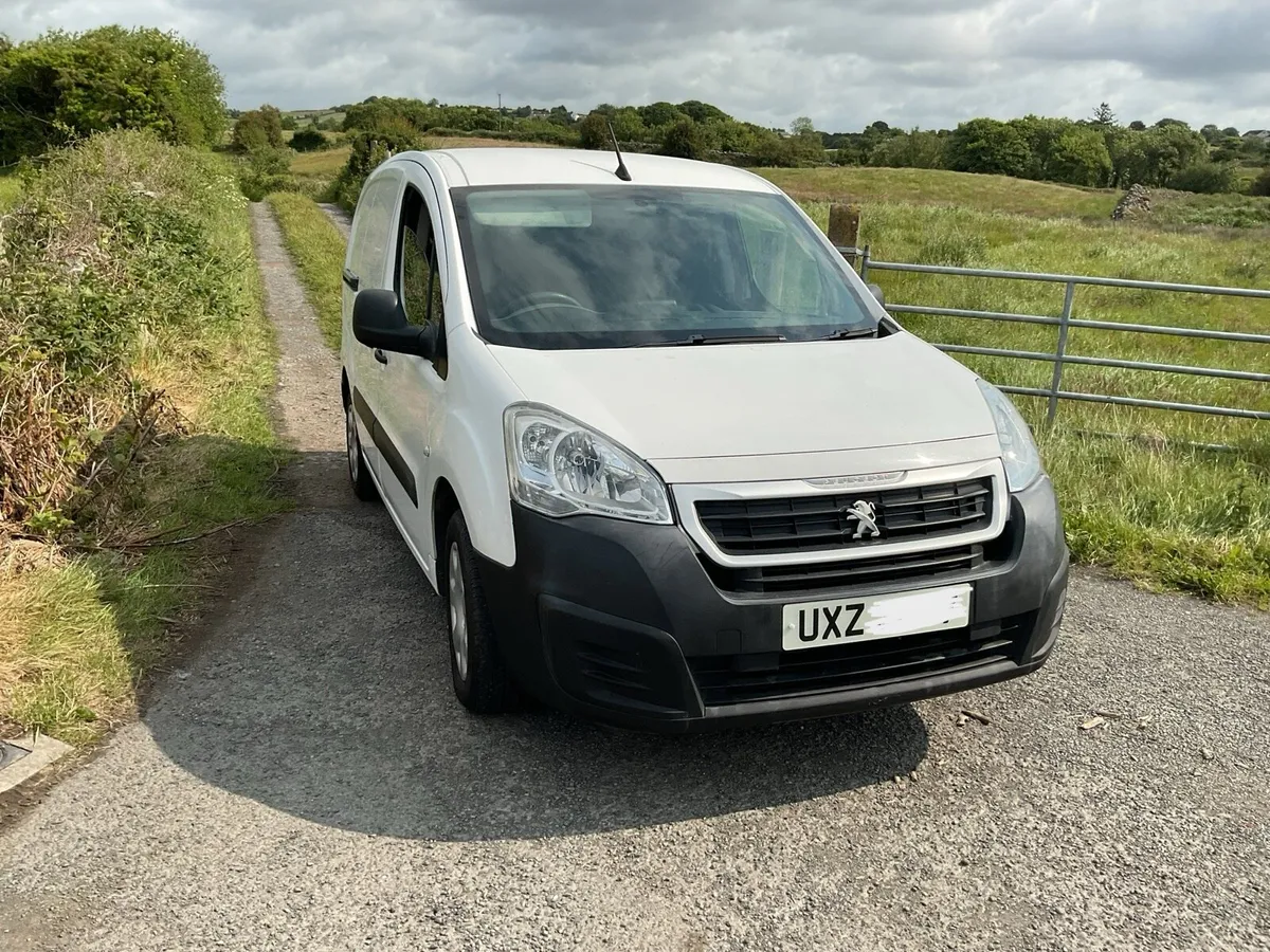 2017 Peugeot partner van - Image 1