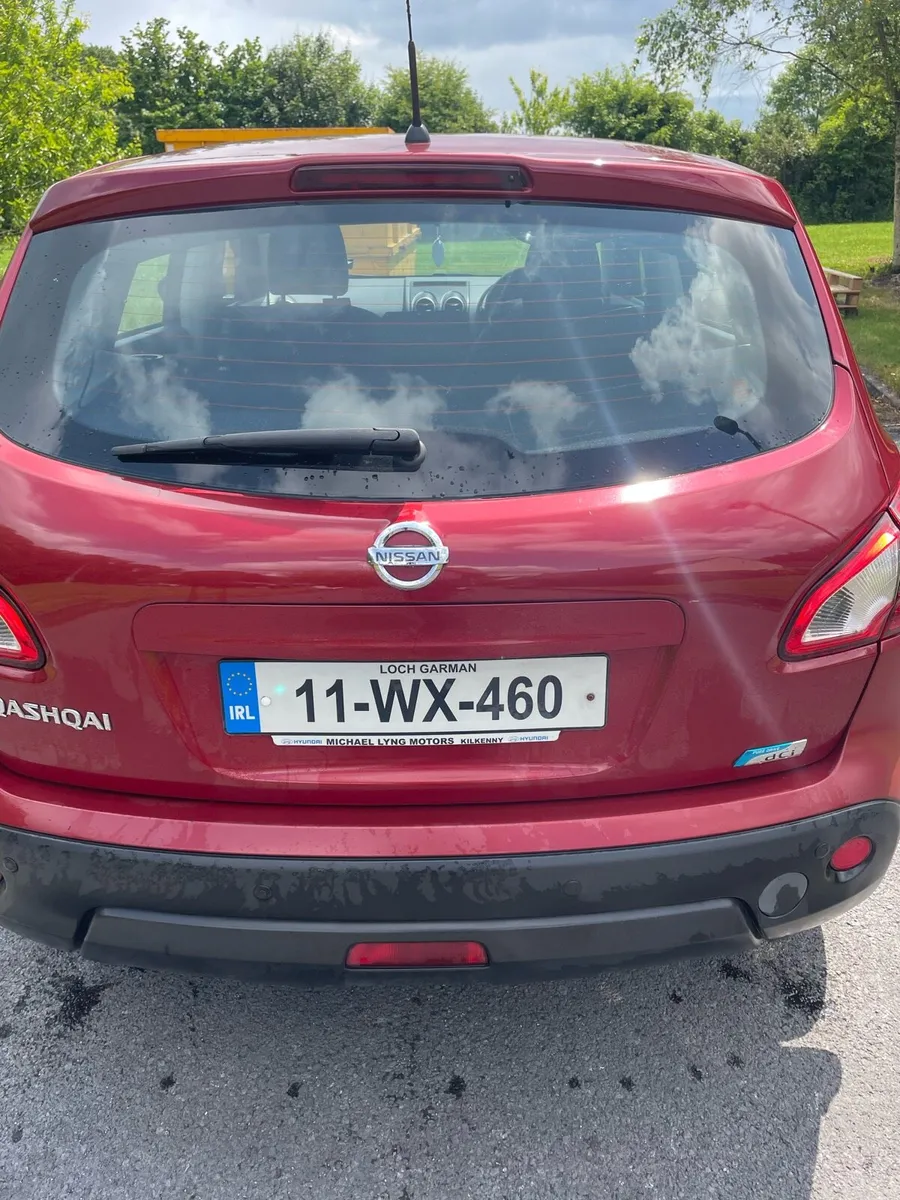 Nissan Qashqai 2011 - Image 2
