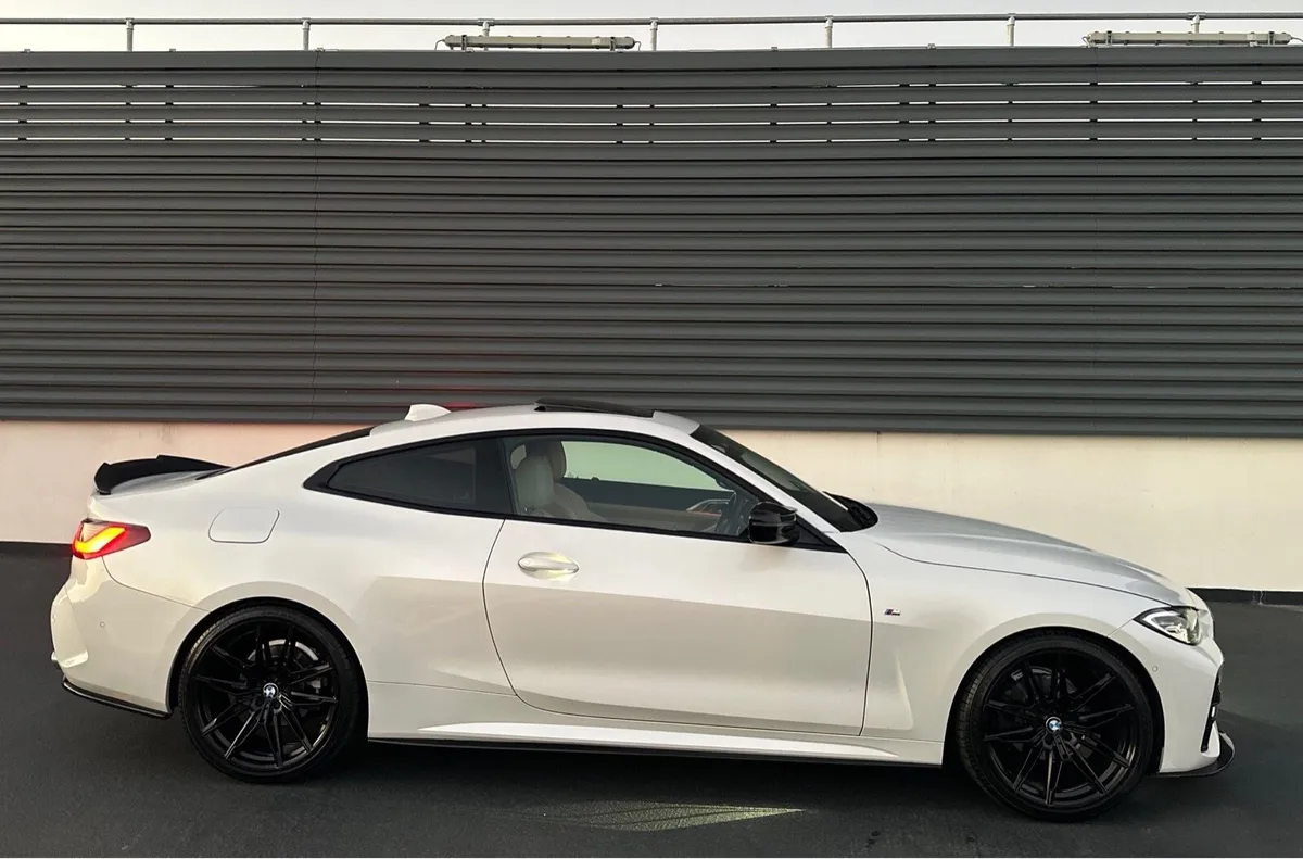 BMW 420 M Sport Coupe - Image 4