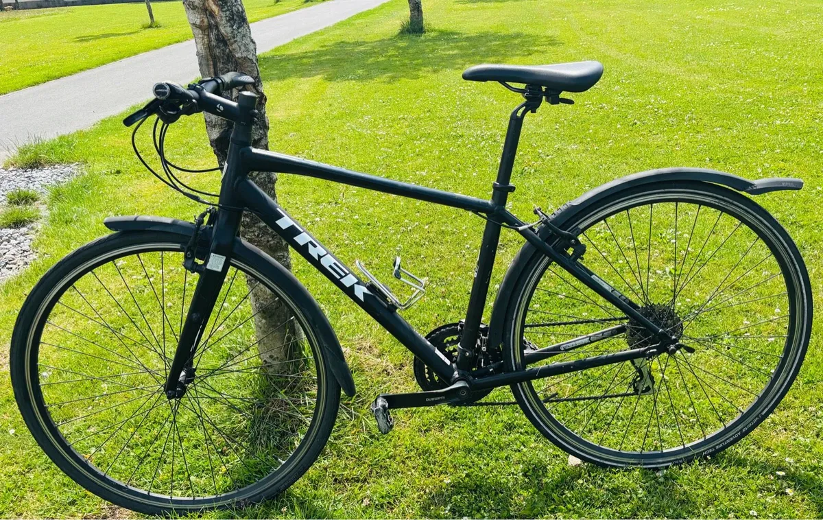 Trek fx7.4 series  bicycle for sale. - Image 1